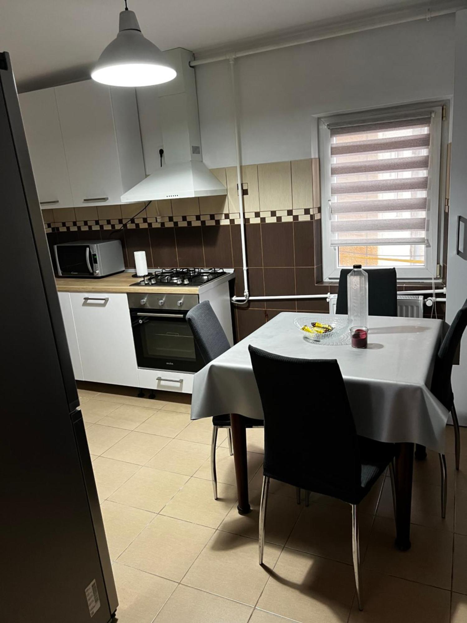 Mona Apartment Taxi#Airport #Parking#Bucharest#Therme 오토페니 외부 사진